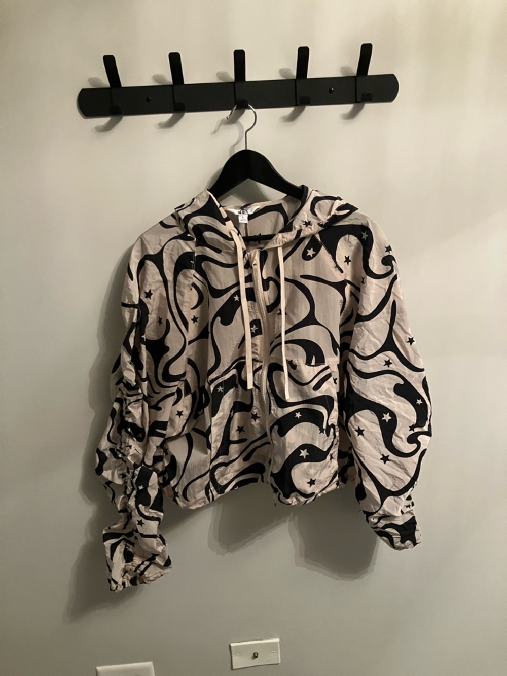 JoyLab Beige and Black Patterned Rain Jacket